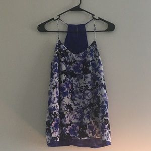 Reversible top